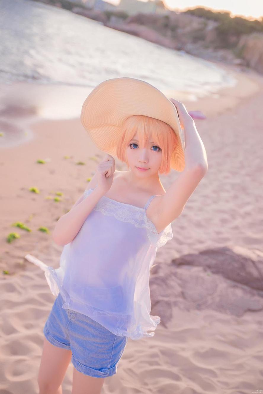 星之迟迟cos旗袍：精心打造的cosplay，纯美女神图欣赏